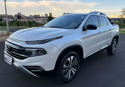Fiat toro volcano at9 4x4 2023 - branca - 2022/2023