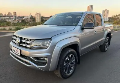 Volkswagen amarok vw  v6 highiline 2023 - prata - 2023/2023