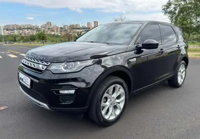 Land Rover Discovery Sport SI4 HSE 7L 2015 - Preta - 2015/2015