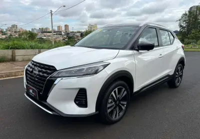 Nissan kicks 1.6 exclusive 2024 - branca - 2023/2024