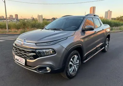 Fiat Toro FREEDOM AT9 D 2018 - Cinza - 2017/2018