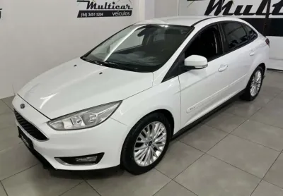 Ford focus 2.0 se fastback 16v flex 4p powershift