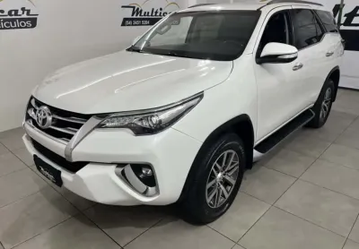 Toyota hilux sw4 2.8 srx 4x4 16v turbo intercooler diesel 4p automático