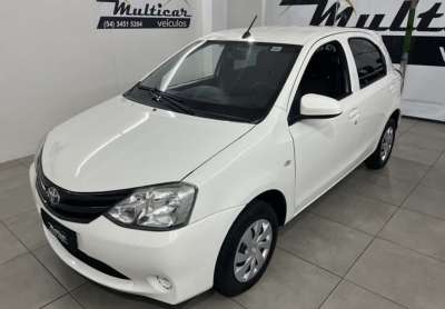 Toyota etios 1.3 x 16v flex 4p manual