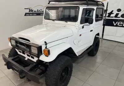 Toyota bandeirante 4.0 oj50lv-b 4x4 chassi longo diesel 2p manual