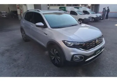 Volkswagen t-cross 2022 1.4 250 tsi total flex highline automático