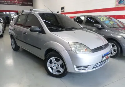 Fiesta sedan 1.0 supercharger básico 2005