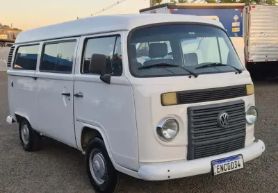 Volkswagen kombi 1.4 flex std lotação 12 lugares