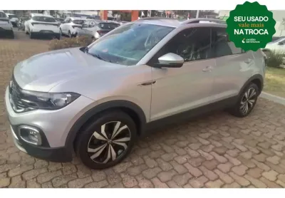 Volkswagen t-cross 2023 1.4 250 tsi total flex highline automático
