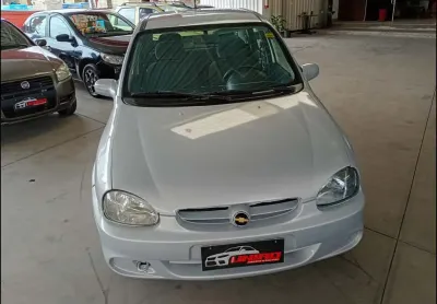 Chevrolet corsaclassic  milenium 2002