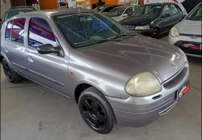 Renault clio 1.0 rn 2000