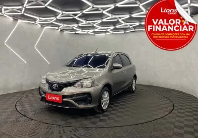Toyota etios 1.5 x plus 16v 4p