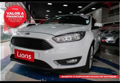 Ford focus focus sedan se 2.0 powershift