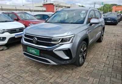 Volkswagen Taos 2024 1.4 250 tsi total flex highline automático