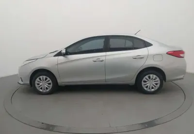 Toyota yaris 2023 1.5 16v flex sedan xl live multidrive