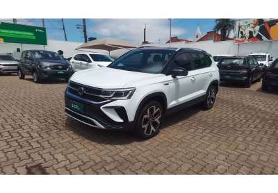 Volkswagen Taos 2024 1.4 250 tsi total flex highline automático