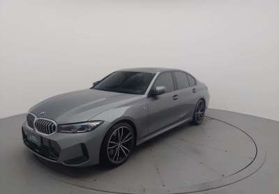 Bmw 320i 2023 2.0 16v turbo flex m sport automático