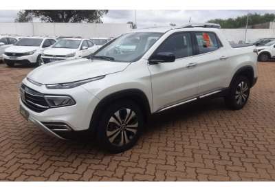 Fiat toro 2023 2.0 16v turbo diesel volcano 4wd at9