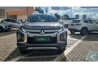 Mitsubishi l200 triton 2023 2.4 16v turbo diesel sport hpe cd 4p 4x4 automático