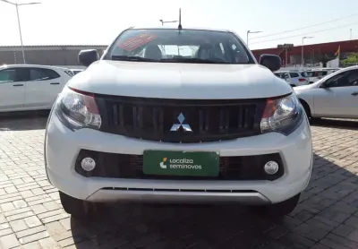 Mitsubishi l200 triton 2023 2.4 16v turbo diesel gl cd 4x4 manual