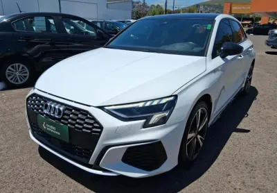 Audi a3 2024 2.0 40 tfsi mhev sportback performance black s-tronic