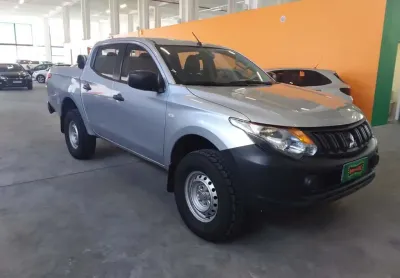 Mitsubishi l200 triton 2022 2.4 16v turbo diesel sport gls cd 4p 4x4 automático