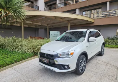 Asx 2018 awd - 63.000km