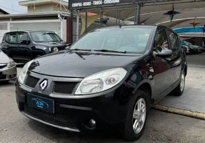 Sandero 1.6