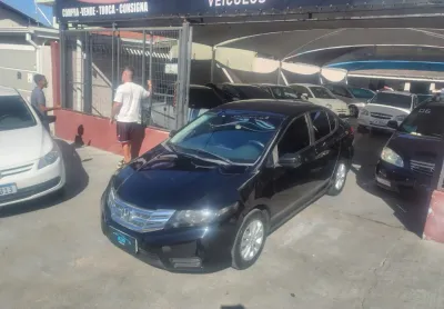 City   cautelar aprovada!!! preço bom e qualidade  vem pra ar veiculos