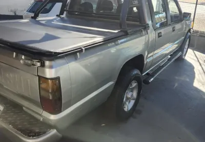 L200 rapidamente  pelo ano