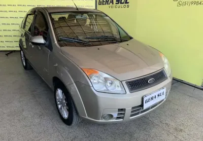 Fiesta sedan 1.6 8v flex 09/10 prata
