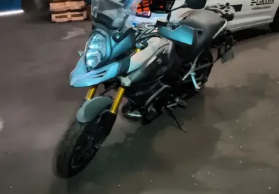Jta-suzuki vstrom1000 a sao paulo-sp ano/mod: 2016/2017 cor: cinza