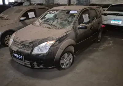 Ford fiesta 2005 sao paulo-sp ano/mod: 2004/2005 cor: preto