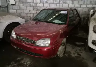 Ford fiesta street 2003 sapucaia do sul-rs ano/mod: 2002/2003 cor: vermelho