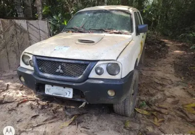 L200 4X4 GL Marca: MITSUBISHI MANAUS/AM Ano/Mod: 2009/2010 Cor: Branca