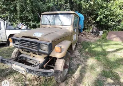 Bandeirante marca: toyota boa vista/rr ano/mod: 1994/1994 cor: bege