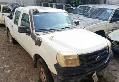 FORD RANGER XL 13P 2010    BRASILIA-DF  Ano/Mod: 2009/2010  Cor: Branco