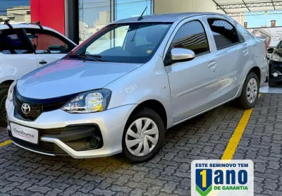 Toyota etios 1.5 x sedan 16v flex 4p automático