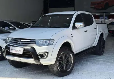 Mitsubishi l200 triton 3.2 hpe 4x4 cd 16v turbo intercooler diesel 4p automático