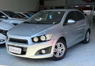 Chevrolet sonic 1.6 lt sedan 16v flex 4p automático