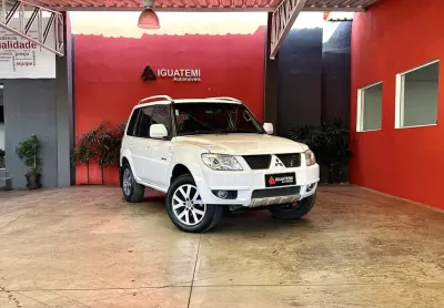Mitsubishi pajero tr4 2013 2.0 4x4 16v 140cv flex 4p automático