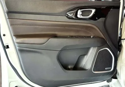 Jeep commander 2023 1.3 t270 turbo flex overland at6