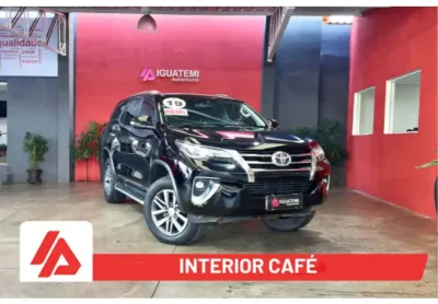 Toyota hilux sw4 2019 2.8 srx 4x4 7 lugares 16v turbo intercooler diesel 4p automático