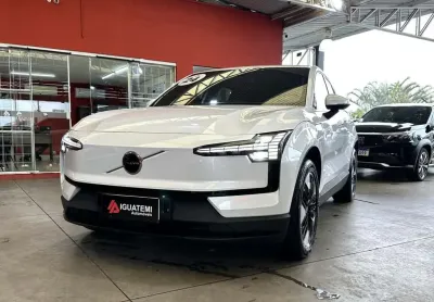 Volvo Ex30 2024 E60 core elétrico