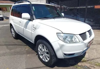 Mitsubishi pajero tr4 2.0 4x4 16v 140cv flex 4p automático