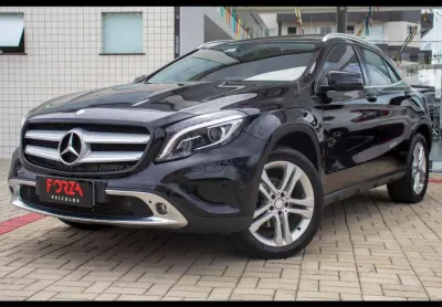 Mercedes-Benz Gla 200 Enduro 1.6 TB 16V Flex Aut. - Preta - 2016/2016