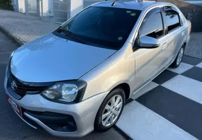 Toyota etios x plus sedan 1.5 flex 16v 4p mec.
