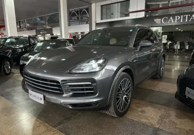 Porsche cayenne 3.0 v6 e-hybrid awd tiptronic s - cinza - 2021/2021
