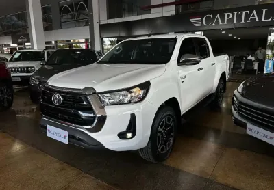Toyota hilux 2.7 vvt-i flex cd srv 4x4 automático - branca - 2021/2021