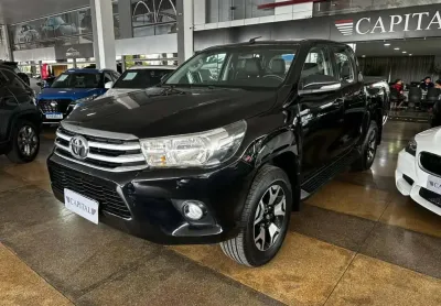 Toyota hilux 2.7 sr 4x2 cd 16v flex 4p automático - preta - 2017/2017